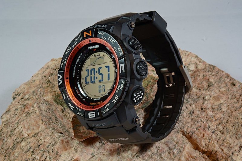 casio-prw-3500-4cr-14.jpg.e40f3b98c17ae42ff0c795b635200804.jpg