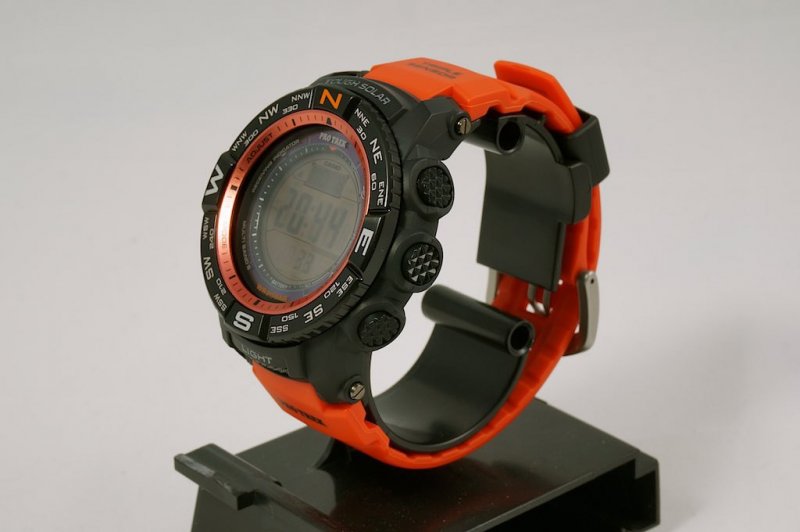 casio-prw-3500-4cr-3.jpg.5c0f0511a6e6f3a8a434f963b30035d7.jpg