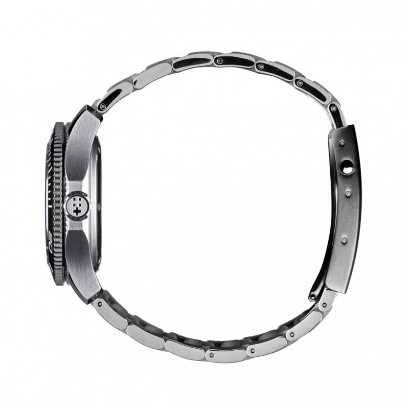 1016333204_ChristopherWardC60TridentPro600Black38mm04.jpeg.2360f15ca47d7752a1a0074982ef2dfb.jpeg