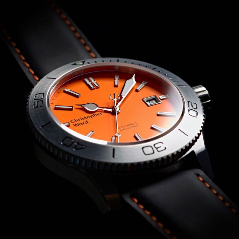 1458040444_C60Trident316LLimitedEditionOrange12.jpg.77e5d430d081152e08350d778717da25.jpg