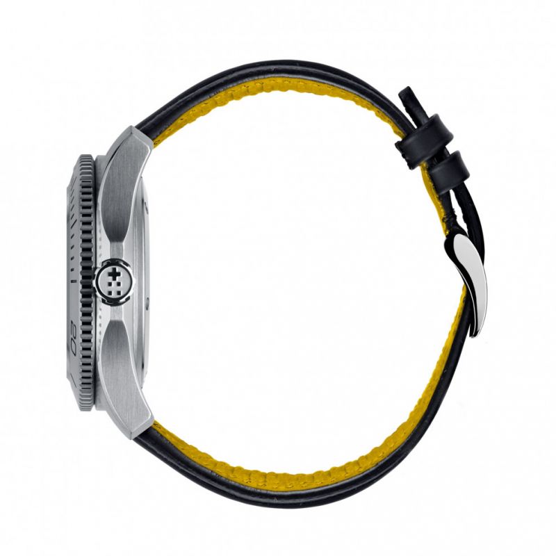 285913794_C60Trident316LLimitedEditionYellow04.jpg.09fb3b0dc9c9d20bbd088d8735b5f2c2.jpg