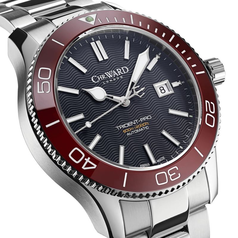 580429830_ChristopherWardC60Mk243mmBlackDialRedBezelOldLogo01.jpg.92ea1d566e4a896127d7ce4d7caffe8f.jpg