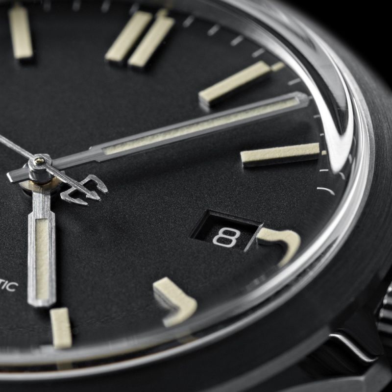 6263578_ChristopherWardC65TridentVintage38mm02.jpg.f2cfb638fe7cf146ab2851680bbc53a1.jpg
