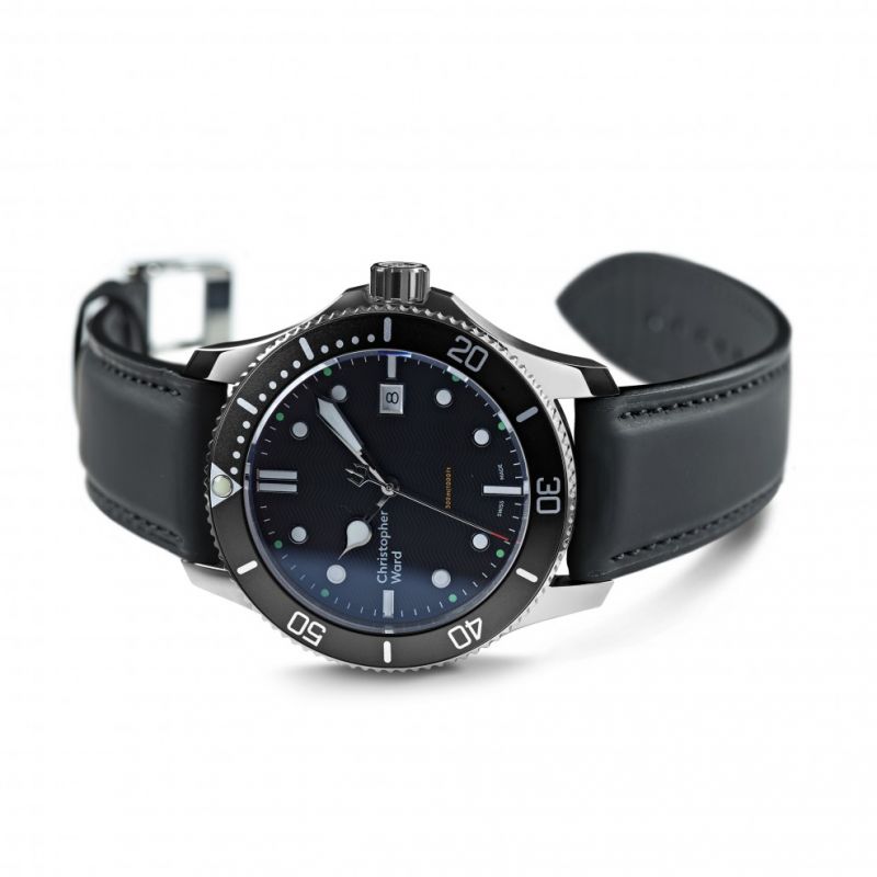 1316898576_ChristopherWardC60Trident300QuartzBlackBezel02.jpeg.8ec06f6db8e0365339be1b51767ea177.jpeg
