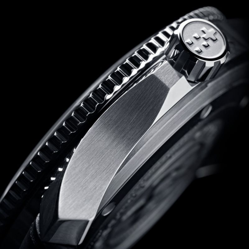 1484230302_ChristopherWardC60Trident300QuartzOrangeBezel05.jpeg.91c417b955996946b1a7a5bdb119c52a.jpeg
