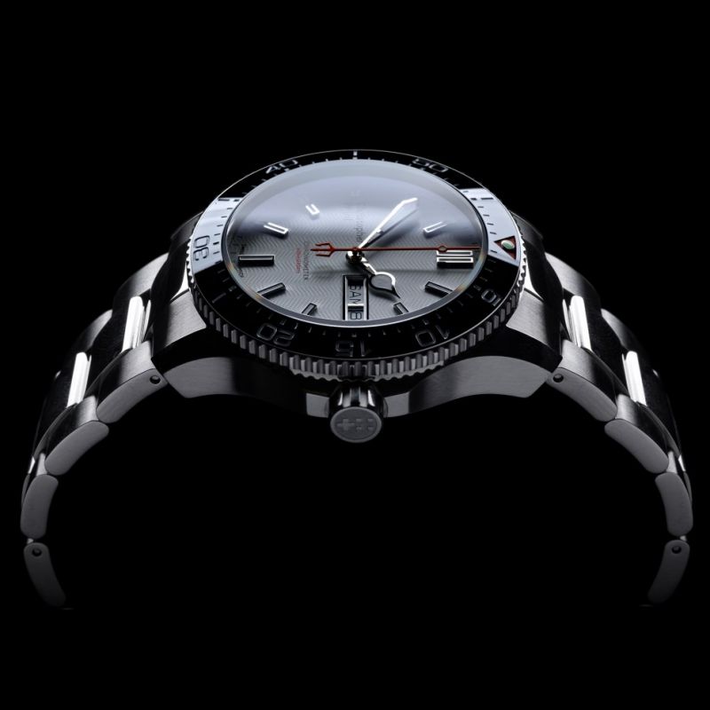 366321993_C60TridentProCOSCDayDateWhiteDialLimitedEdition05.jpg.0a50ec9edb3f3c468942f4b6c6732b2d.jpg