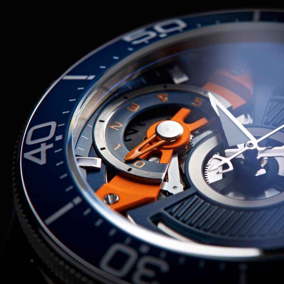 Christopher_Ward_C60_Apex_Limited_Edition_09.jpg.1abf644fcb824a7bef67a32e3f31ae45.jpg