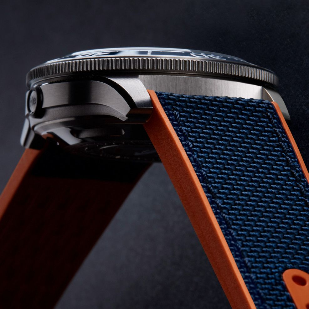 Christopher_Ward_C60_Trident_Elite_1000_10.jpg.e4b29a4cc6275abea218ce5080fcc326.jpg