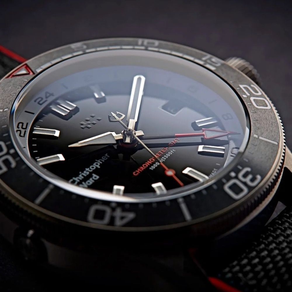 Christopher-Ward-C60-Elite-GMT-Black-6.jpeg.7b42cf65bd93206a804f9bbff9680598.jpeg