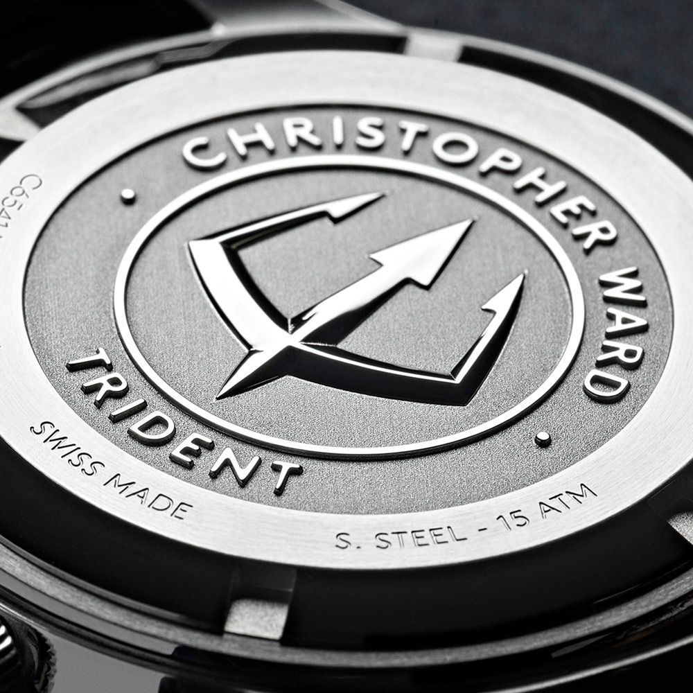 christopher-ward-c65-trident-gmt-07.jpg.eedbe943a945142fcfc422b2e0486199.jpg