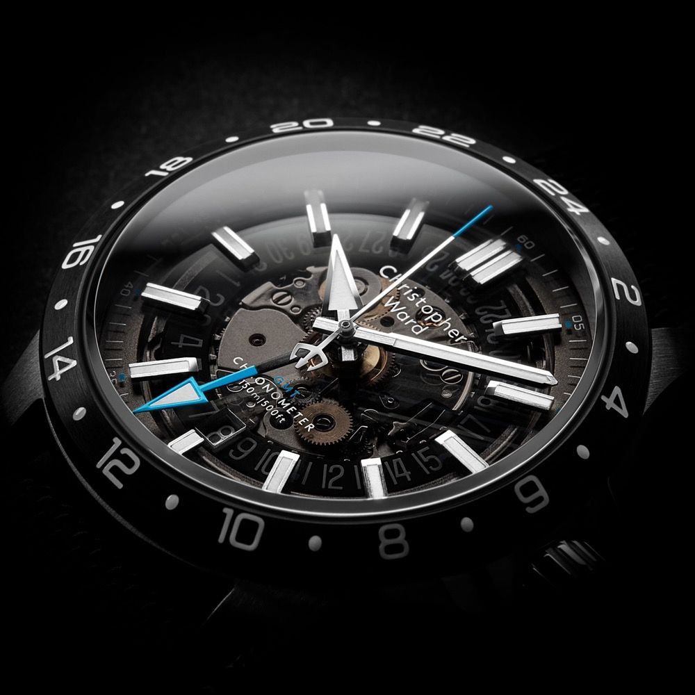 C63-Sapphire-GMT-COSC-LE-Christopher-Ward-03.jpg.7c5c8d9fbe24cc03de468fef147823f2.jpg