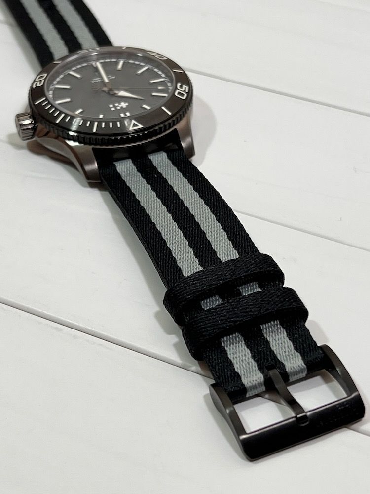 c60-graphite-review-christopher-ward-4.jpeg.1afb50cf45c93d37c950b1f22b9eeca9.jpeg
