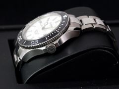 Christopher Ward C60 Trident 43mm white dial