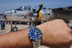 2017 Oris Aquis 43.5mm blue sunray dial