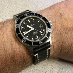 Glycine Combat Sub black 42mm