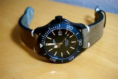 Christopher Ward C60 Trident Pro Vintage Black PVD 43mm  01.jpg