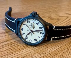 DA20 on Hirsch Liberty strap