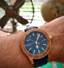 christopher-ward-c60-bronze-mk2-02.jpeg