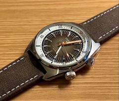 C65 Super Compressor Black Sand - Christopher Ward