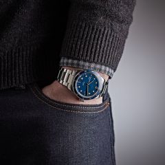 Christopher-Ward-C65-Trident-Automatic-Blue-02.jpg