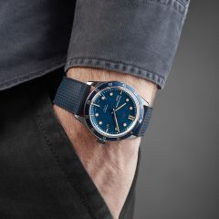 Christopher-Ward-C65-Trident-Automatic-Blue-09.jpg