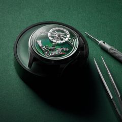 C1 Bel Canto - Verde Green - Christopher Ward