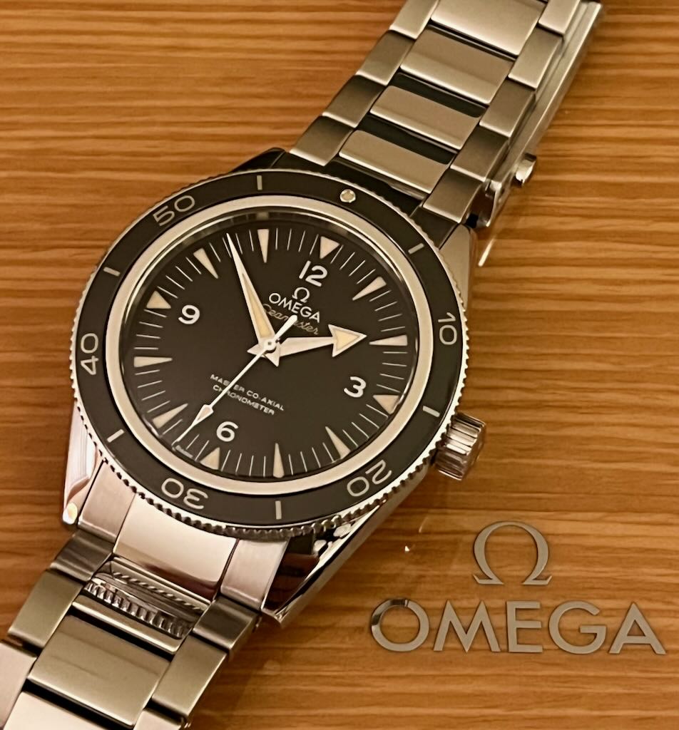 Read more about the article Omega Seamaster 300 Master Co-axial Chronometer 41mm